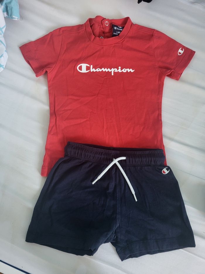 Ensemble t-shirt et short