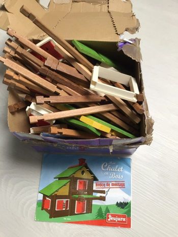 Jeu de construction Jeujura chalet en bois