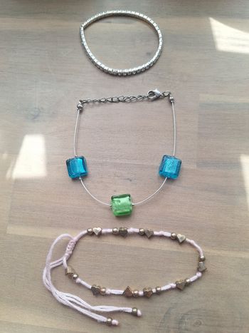 Lot 3 bracelets enfant