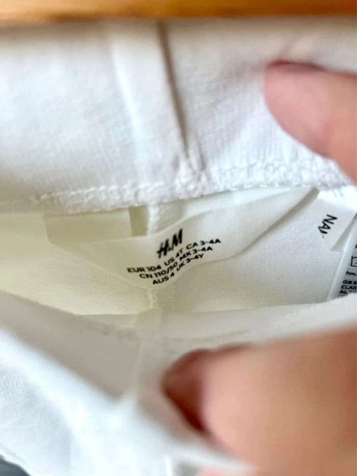 Short blanc marin - H&M - 4 ans - photo numéro 3