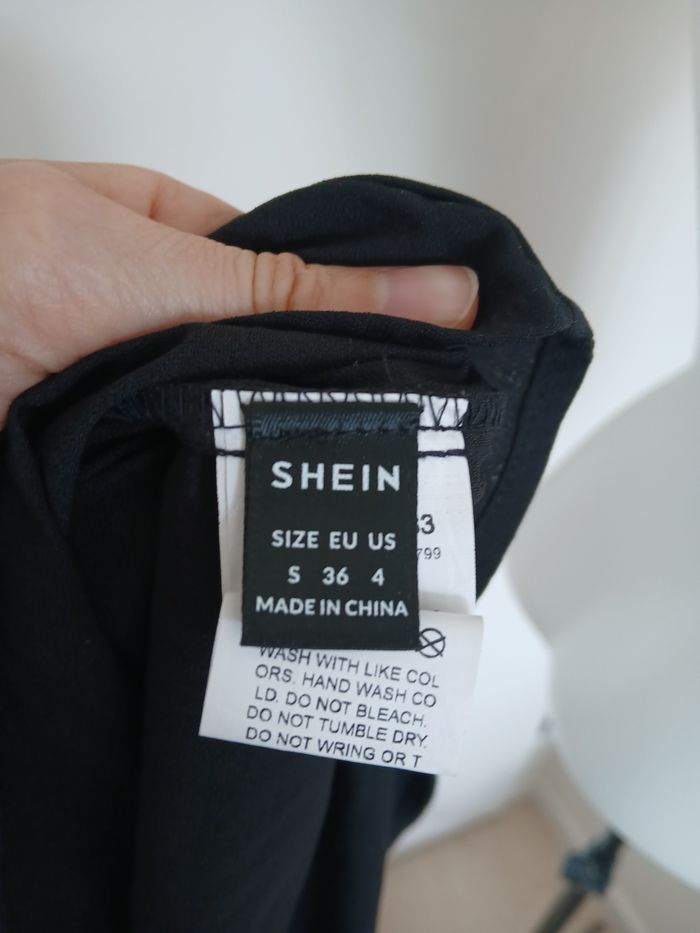 Robe taille S - photo numéro 3