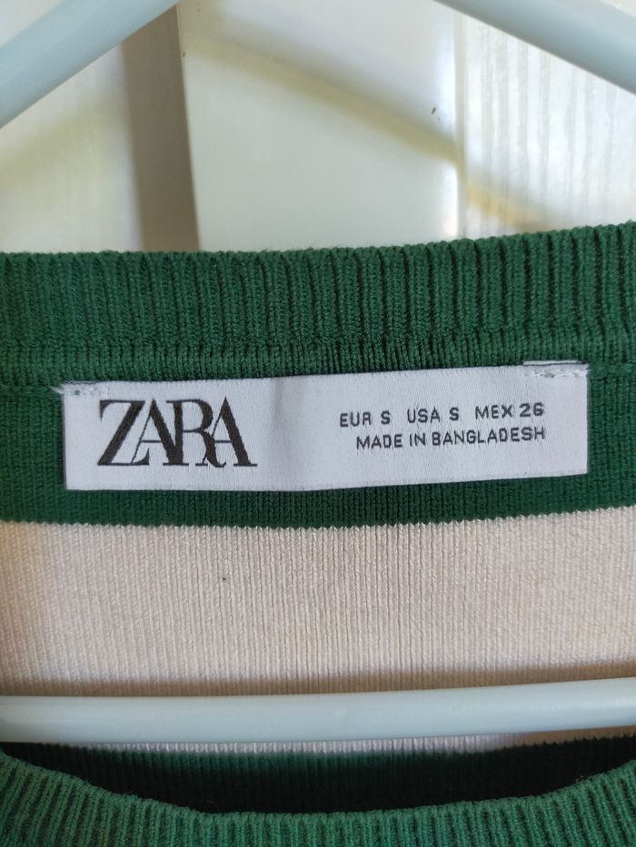 Pull court femme/fille taille S rayé blanc et vert marque ZARA - photo numéro 3