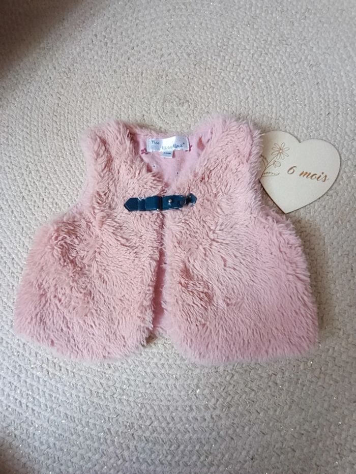 Lot vêtements 6 mois - photo numéro 4