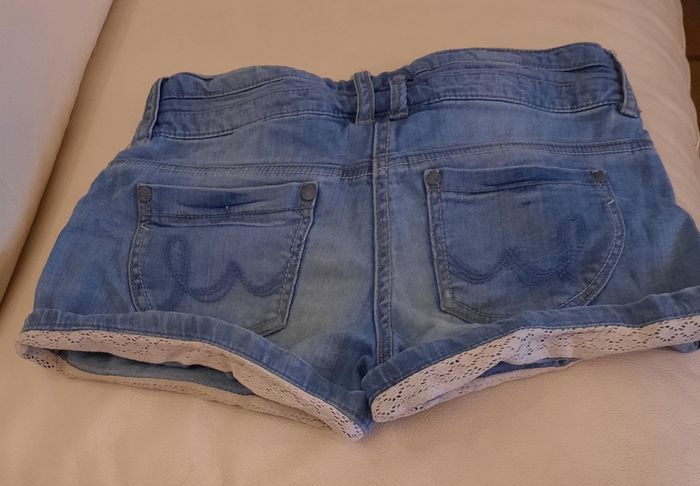 Short avec dentelle - photo numéro 2
