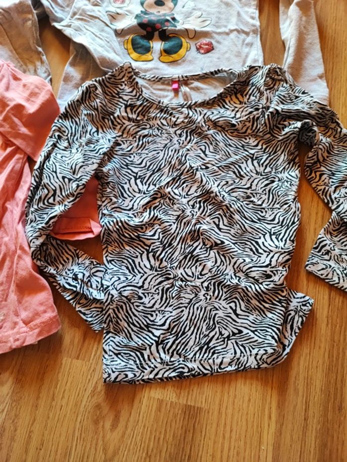 Lot T-shirts 4 ans - photo numéro 2