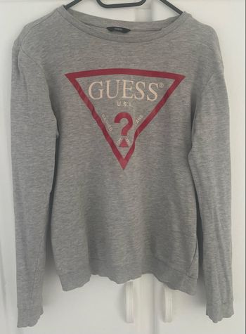 Pull »Guess »gris clair,rouge et blanc