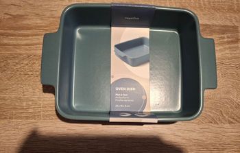Plat a four bleu