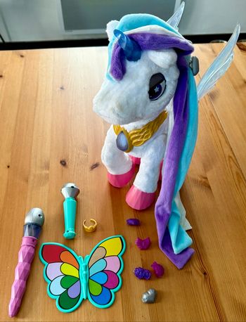 Mila licorne maquillage magique