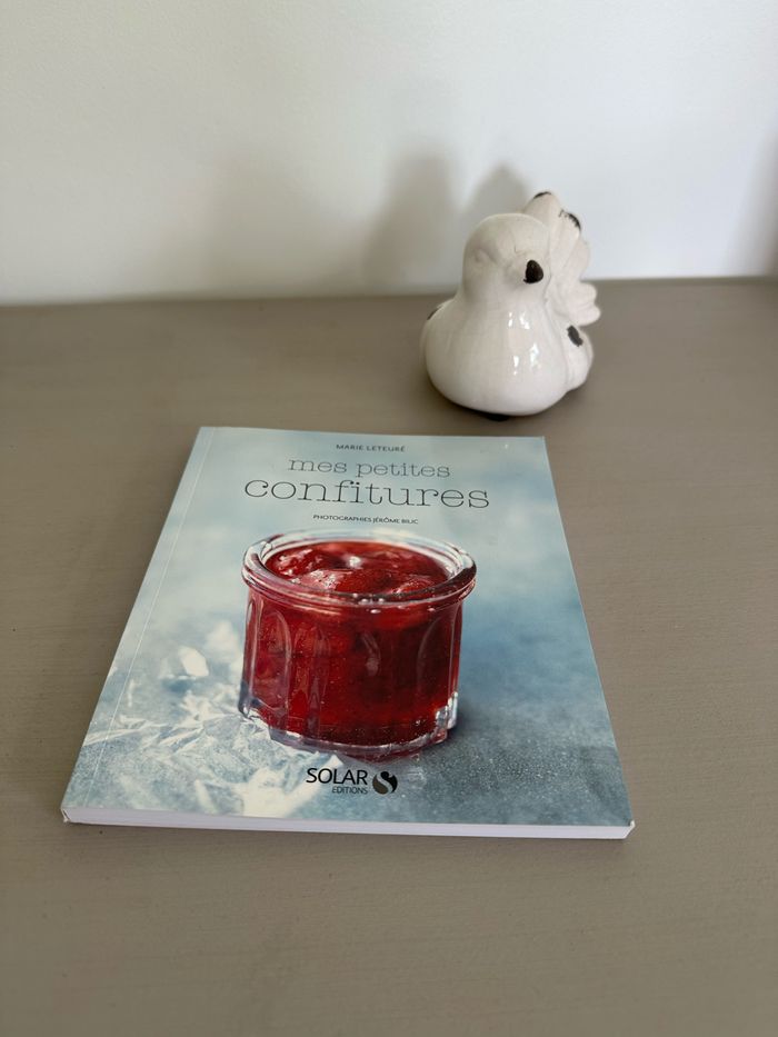 Magnifique livre pour réaliser de petites confitures