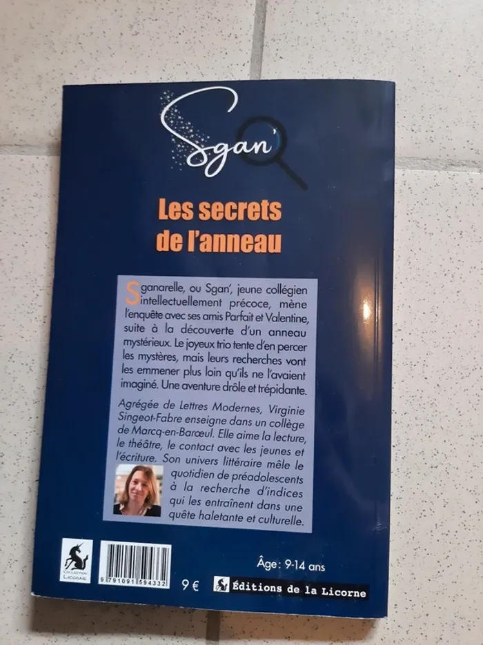 Livre l enfant du désert - photo numéro 3