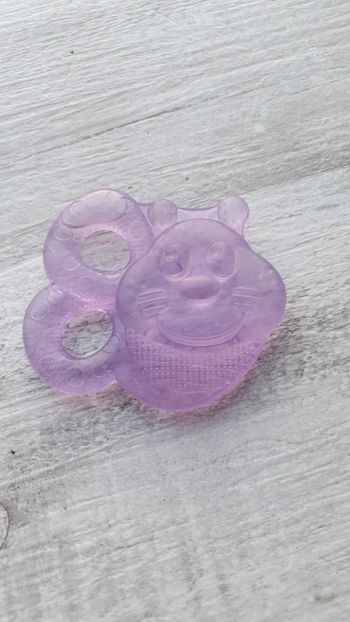 Anneau de dentition réfrigérant