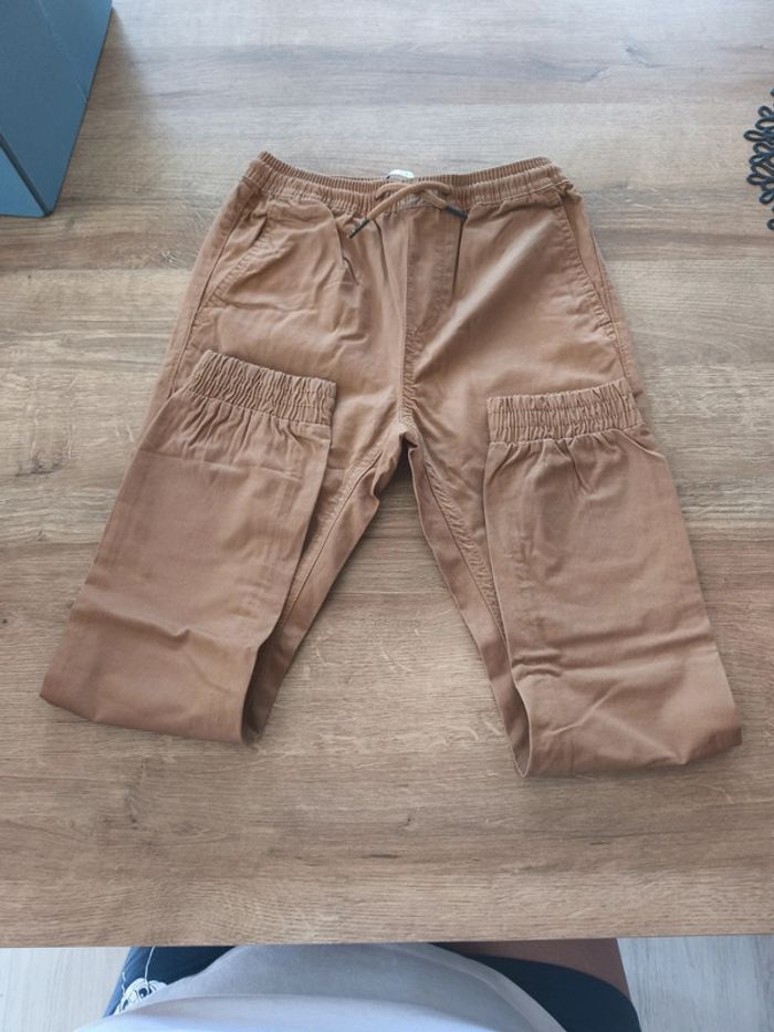 Pantalon à ficelle