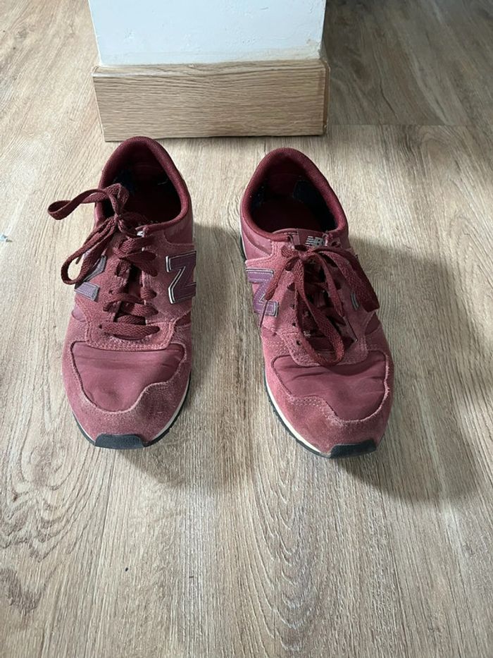 Baskets femme – New Balance 👟 Taille : 38 Couleur : bordeaux Très bon état