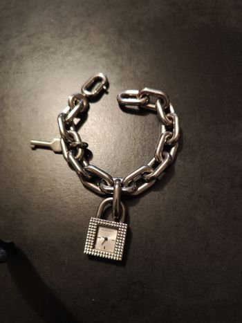 Montre burberry argent