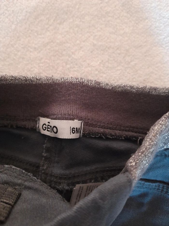 Jeans gris 6 mois - photo numéro 2