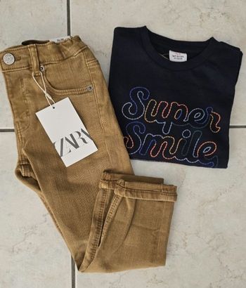 Neufs (non portés) 🏷💙🤩🥰ensemble teeshirt ml et jeans slim 4 ans garçon 🤩🥰