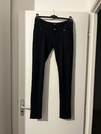 Pantalon noir élastique