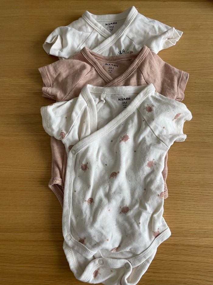Lot de bodies Kiabi - 3 mois