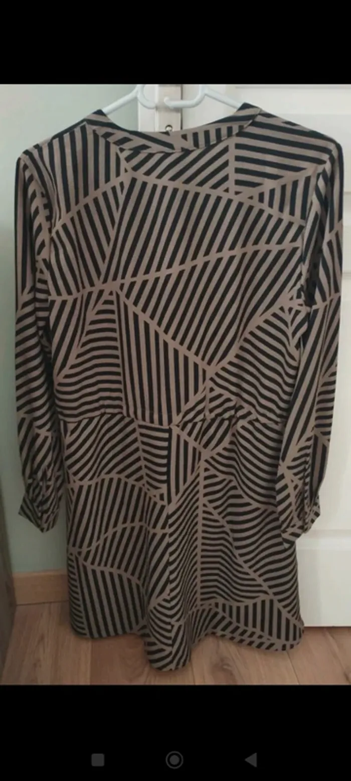 Robe fluide à motifs JDY 36 neuve - photo numéro 3