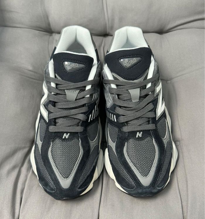 New Balance 9060 Noir et Gris 40 - photo numéro 2