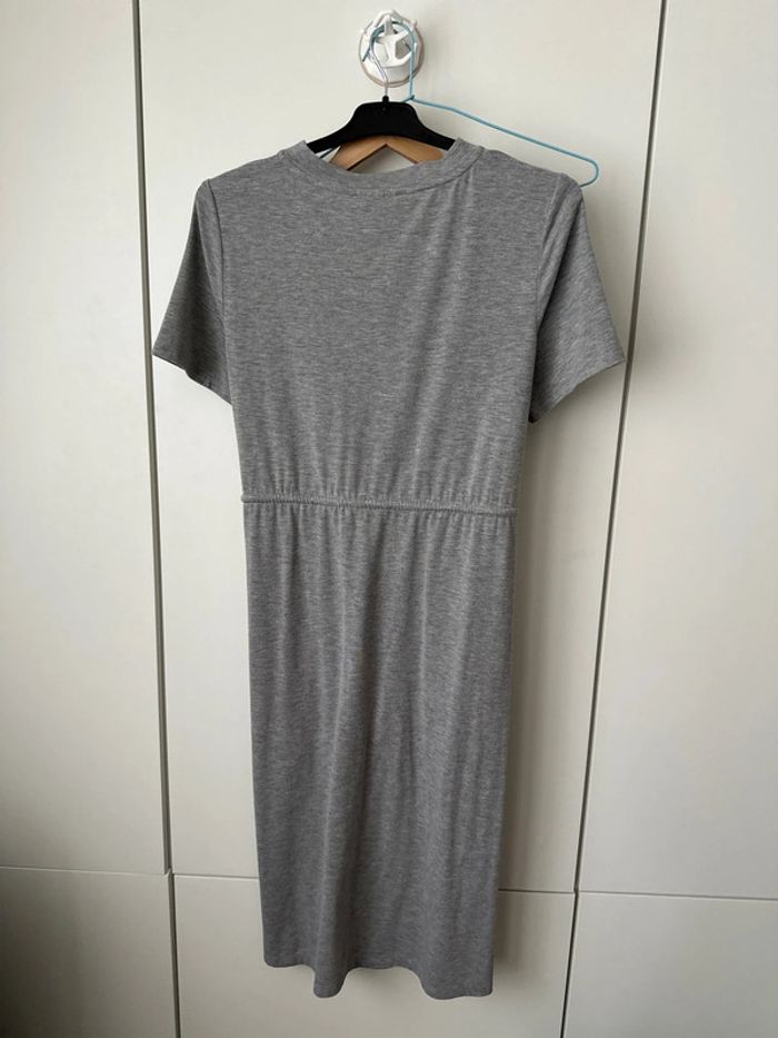 Robe longue grise - photo numéro 3