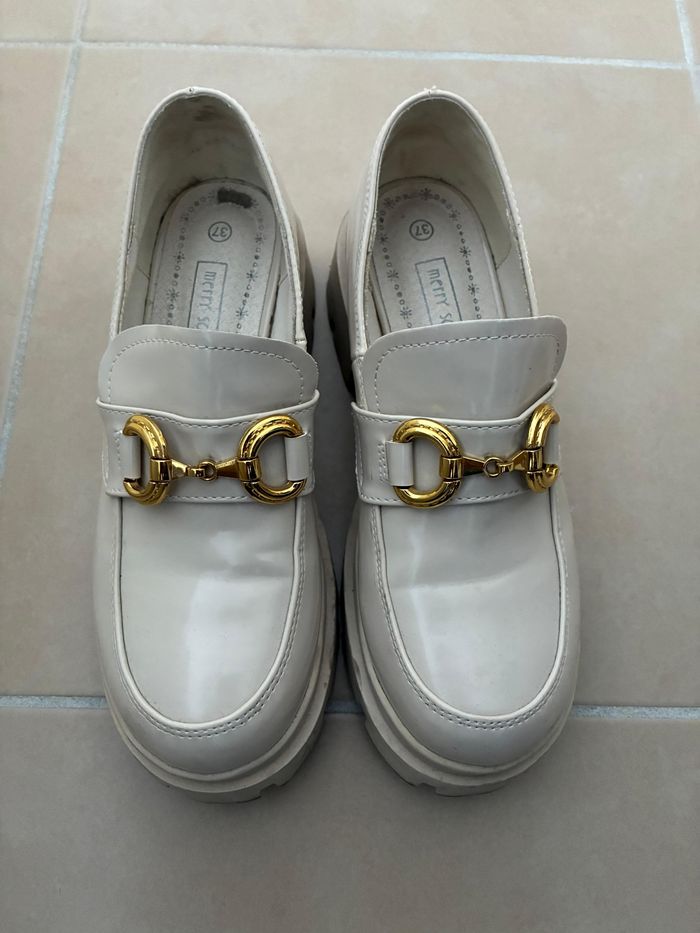 Mocassins crème femme Taille 37 – bon état - photo numéro 2