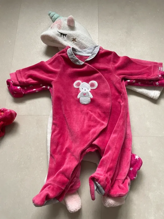 Lot 5 pyjamas - photo numéro 2