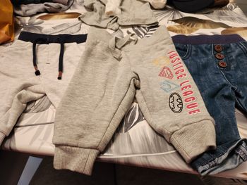 Lot pantalon bébé