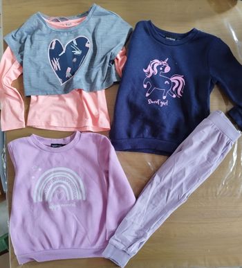 4 vêtements fille 4 ans