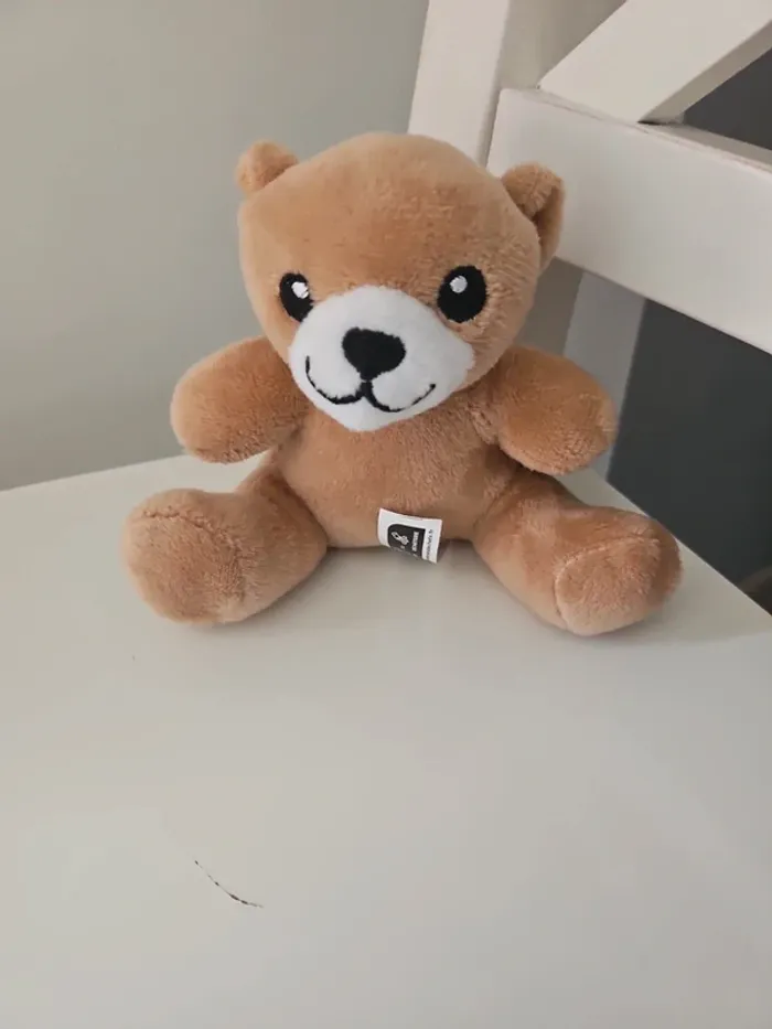 Peluche ours Novotel