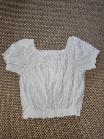 Top brodé Gémo 12 ans , très bon état