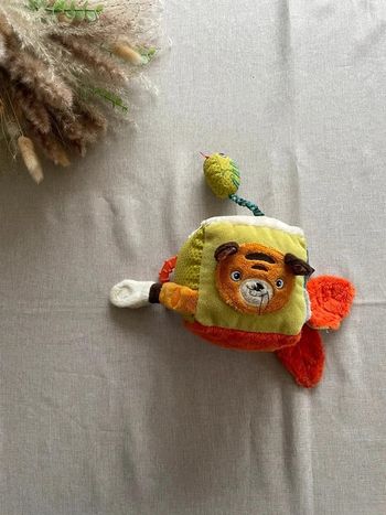 Cube d'activités Moulin Roty