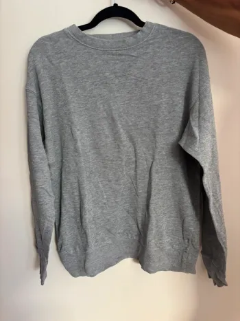 sweat oversize h&m divided gris taille Xs