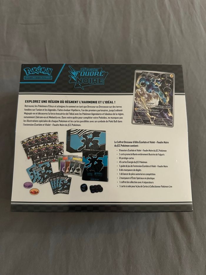 Coffret Pokemon ETB EV10,5 Foudre Noire - photo numéro 3