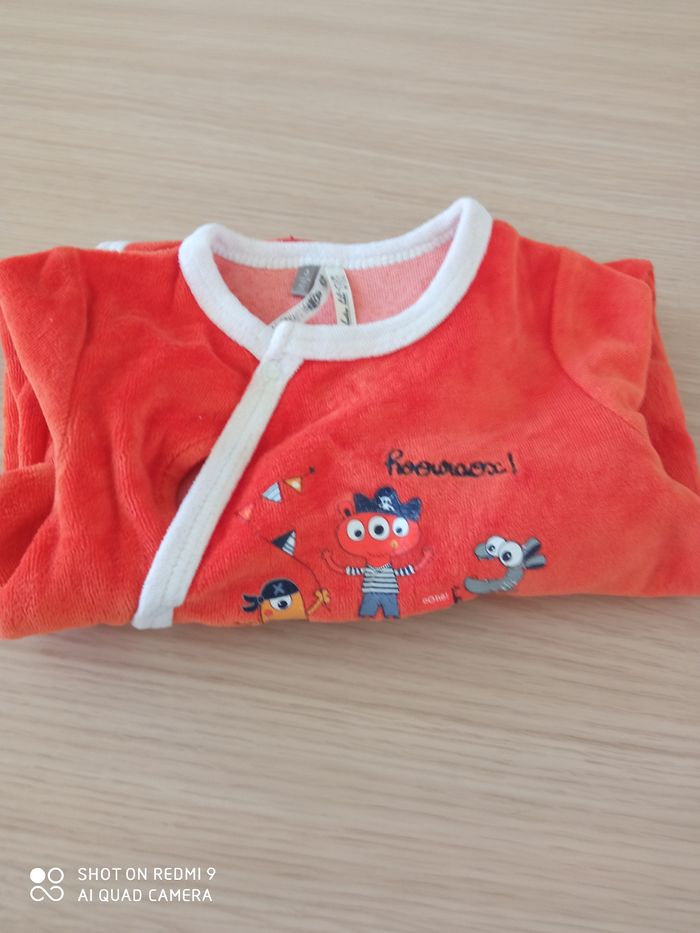 Pyjama - photo numéro 3