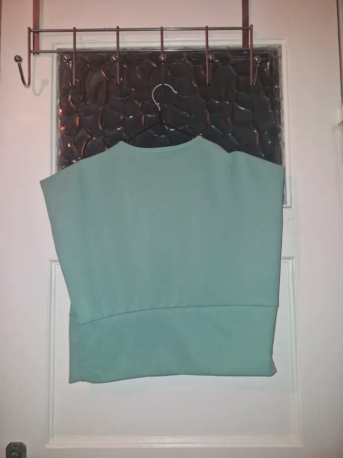 Blouse bleue • Col en V - photo numéro 3