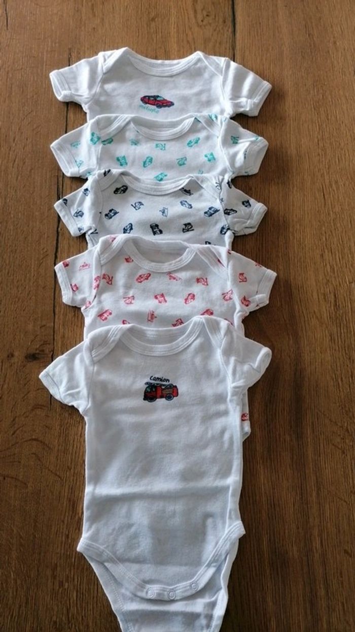 Lot de 5 body's 3mois manches courtes - photo numéro 3