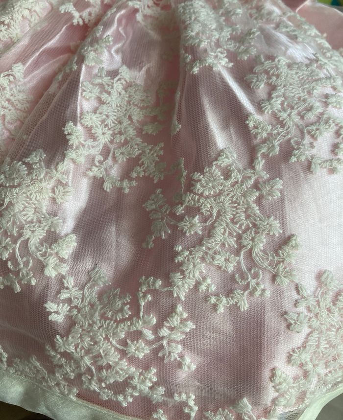 robe cérémonie rose avec tulle brodé et noeuds bébé 18 mois - photo numéro 7