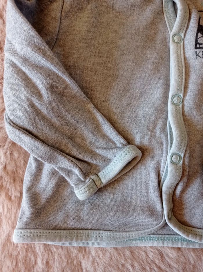 Gilet léger à capuche 6/9 mois - photo numéro 9