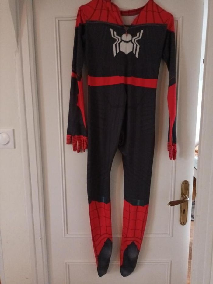 Combinaison spiderman - photo numéro 2