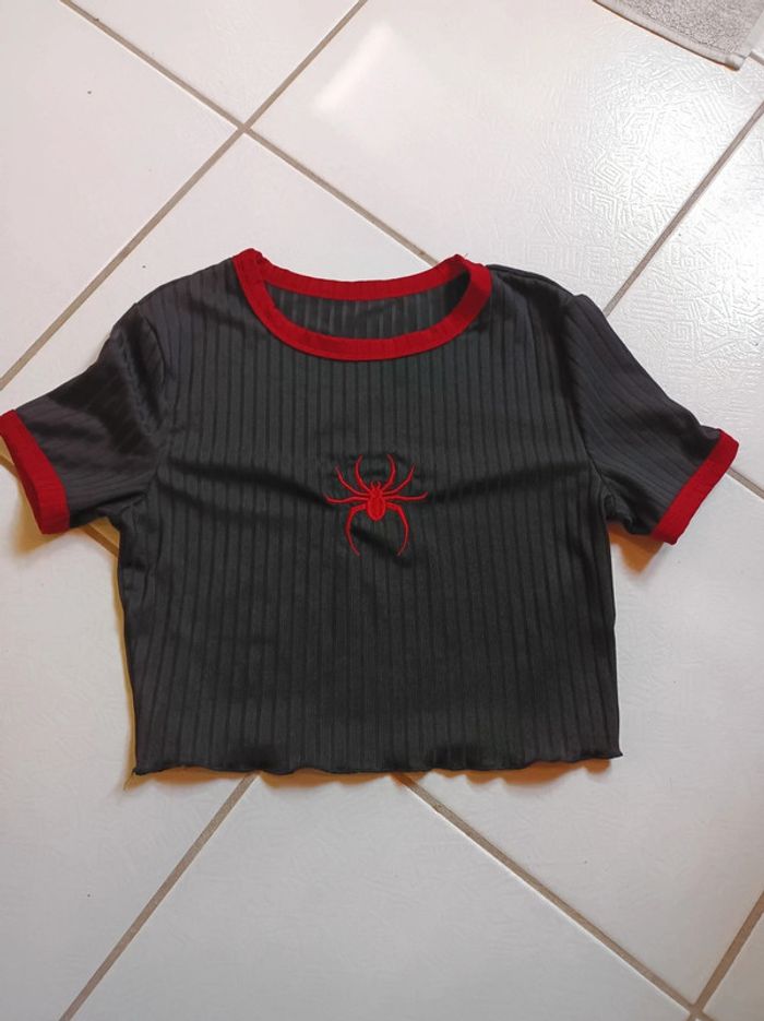 Croq top femme noir motif araignée Shein - photo numéro 7