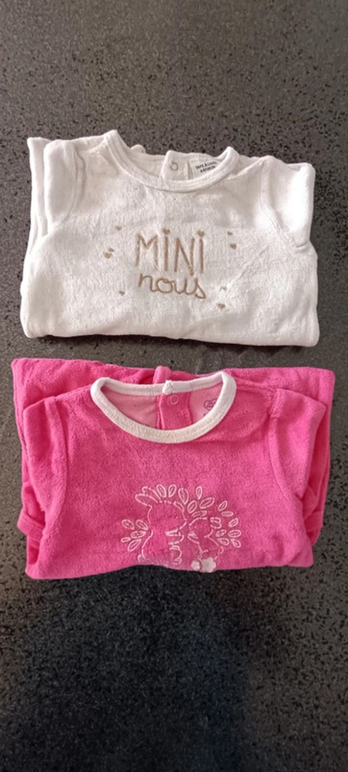 Lot pyjama taille 6 mois fille