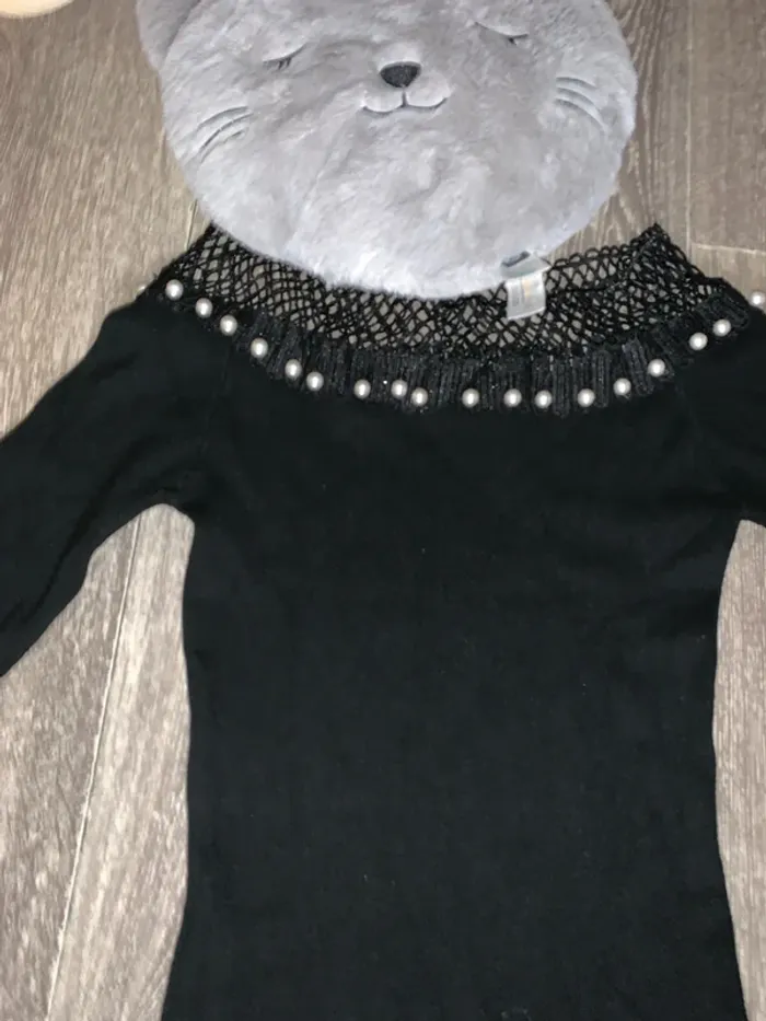 Robe noir à perle - photo numéro 2