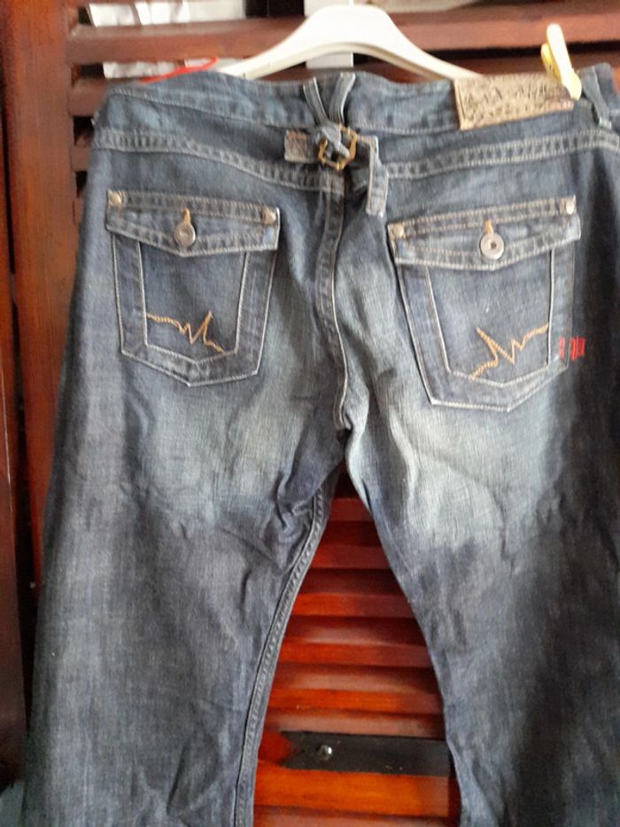 Jeans DDP neuf - photo numéro 4
