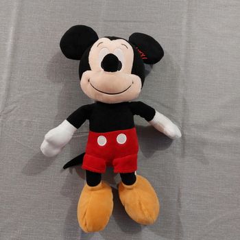 Peluche mickey officielle
