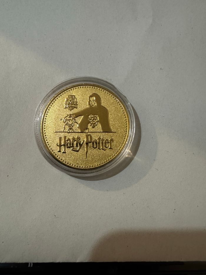 Lot de 5 pièces doré Harry potter - photo numéro 2
