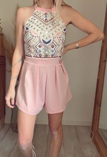 Combinaison short / combishort rose et multicolore neuve