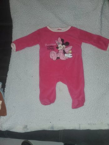 Pyjama minnie Taille 3 mois