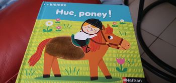 Kididoc. Hue, poney!  EDITION NATHAN