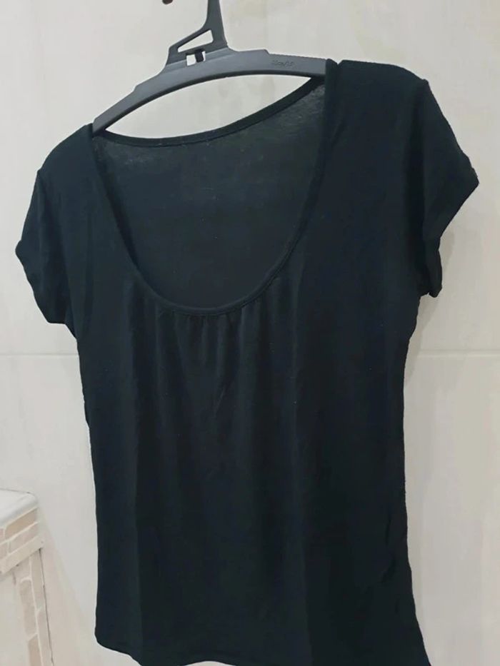 T-shirt col arrondi - Taille S